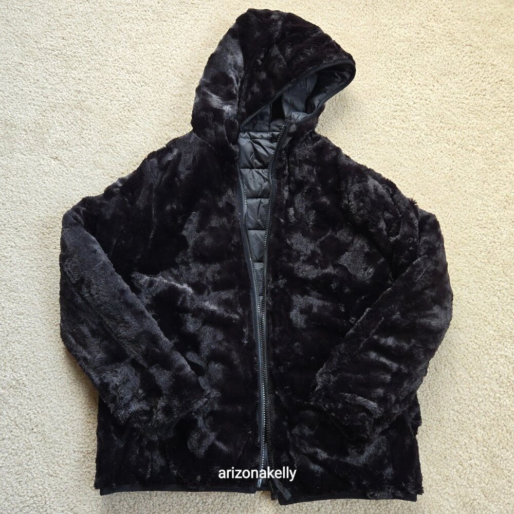 NWOT Reversible Coat--Nylon Shell, Furry Lining, Primaloft Insulation Lands' End - Picture 2 of 12